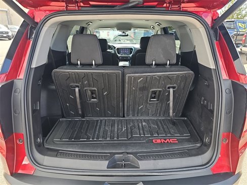 Used 2022 GMC Acadia SLE w/ Driver Convenience Package image 15