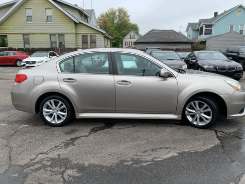 Used 2014 Subaru Legacy 2.5i Premium image 4