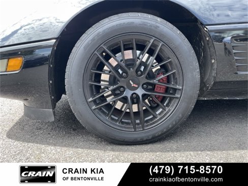 Used 1996 Chevrolet Corvette Coupe image 28