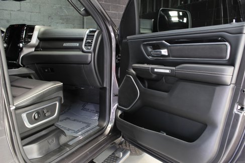 Used 2022 RAM 1500 Laramie w/ Sport Appearance Package image 26