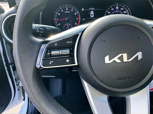 Used 2023 Kia Forte LXS image 23