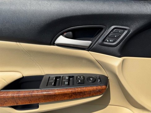 Used 2012 Honda Accord EX-L image 22