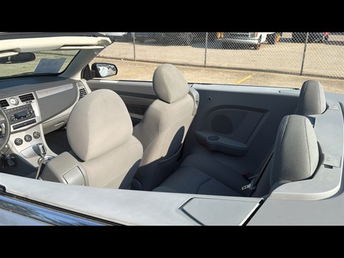 Used 2008 Chrysler Sebring LX image 22
