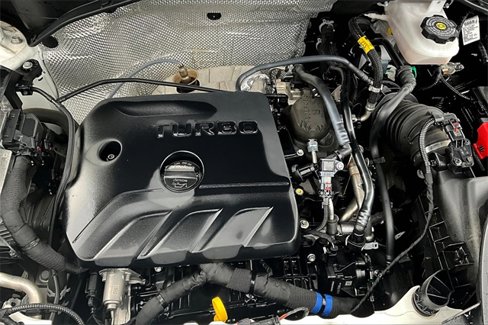 Used 2024 Buick Encore GX Sport Touring image 31
