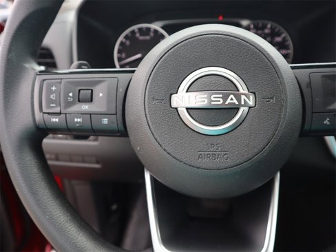 Certified 2022 Nissan Rogue SV image 18