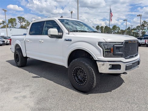 Used 2020 Ford F150 Lariat image 2