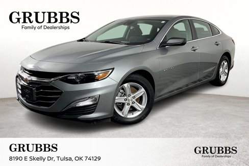 Used 2023 Chevrolet Malibu LS image 1