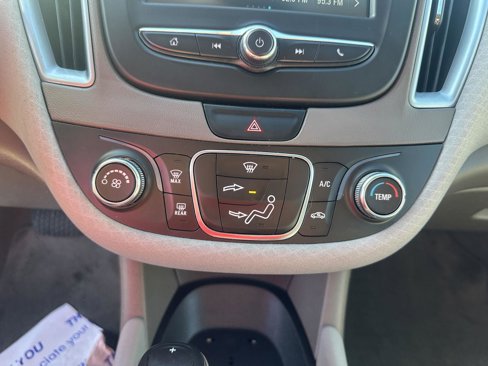 Used 2017 Chevrolet Malibu LS image 31
