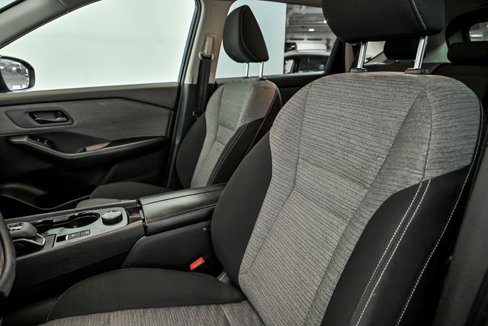 Used 2021 Nissan Rogue S image 12