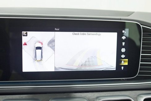 Used 2021 Mercedes-Benz GLS 450 4MATIC image 18