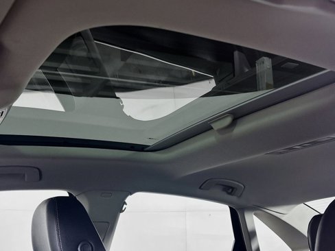 Certified 2024 Volkswagen Jetta SE image 19