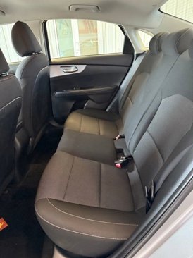Used 2023 Kia Forte LXS image 24