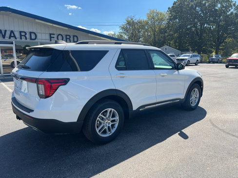 New 2025 Ford Explorer Active w/ Active Comfort Package image 5