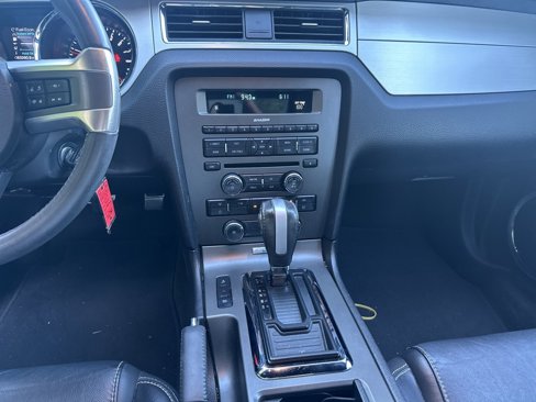 Used 2014 Ford Mustang Premium image 14