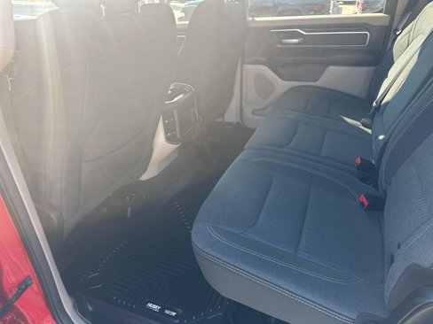 Used 2020 RAM 1500 Lone Star image 28