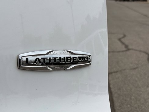 Used 2022 Jeep Cherokee Latitude Lux image 23