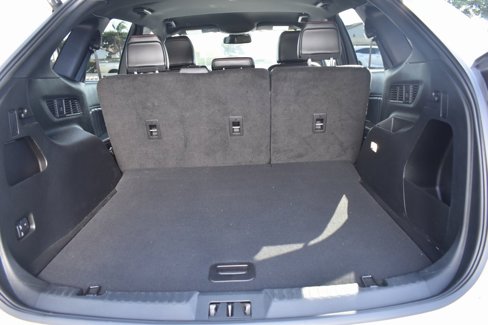 Used 2022 Ford Edge ST-Line image 6