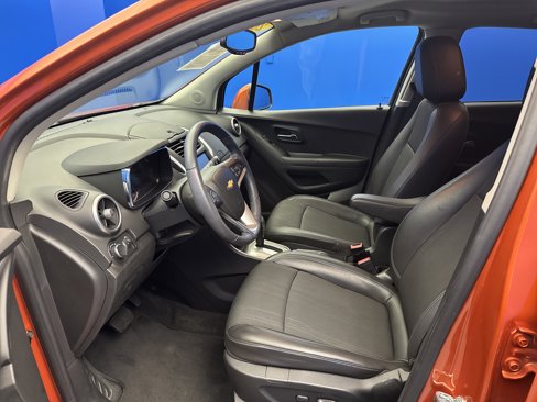 Used 2015 Chevrolet Trax LT w/ LT Plus Package image 13