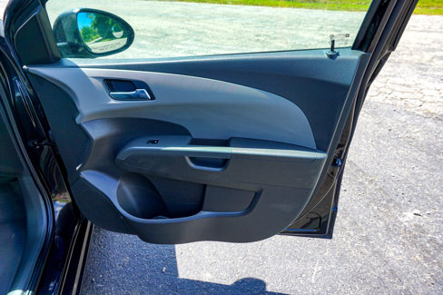 Used 2014 Chevrolet Sonic LT image 25