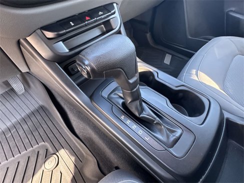 Certified 2019 GMC Canyon W/T w/ Convenience Package image 16