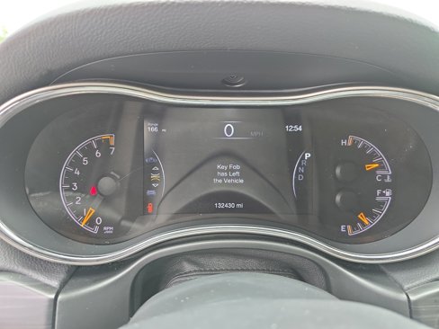Used 2019 Jeep Grand Cherokee Limited w/ Luxury Group II image 18