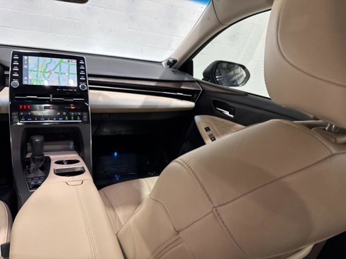 Used 2020 Toyota Avalon Limited image 63