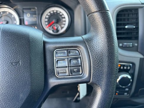 Used 2015 RAM 1500 Express image 15