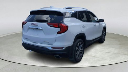 Used 2018 GMC Terrain SLT image 6