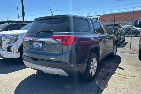 Used 2019 GMC Acadia SLE image 2