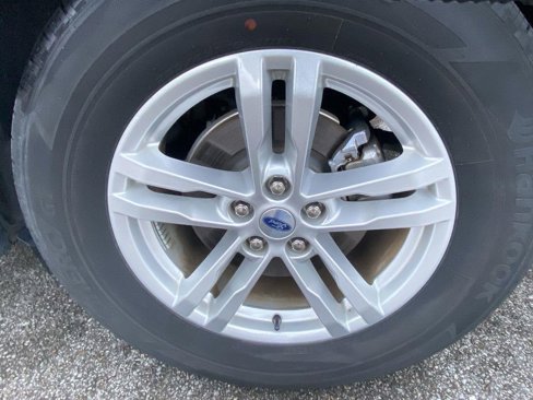 Used 2023 Ford Explorer XLT w/ Equipment Group 202A image 32