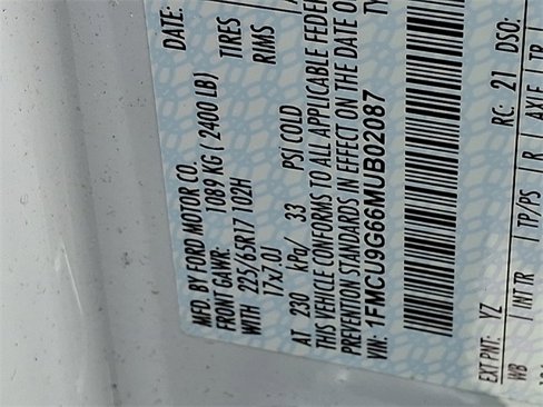 Used 2021 Ford Escape SE image 10