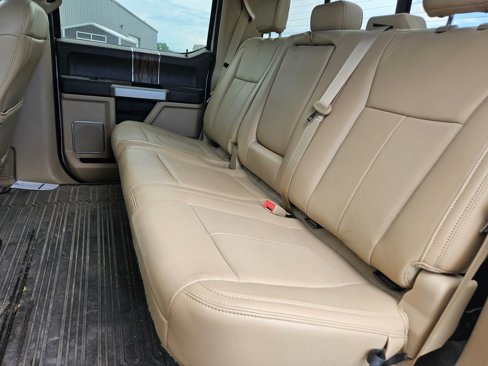 Used 2019 Ford F150 Lariat image 18