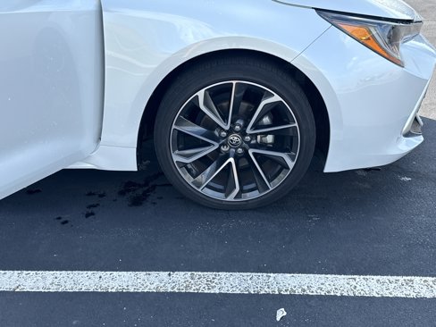 Used 2021 Toyota Corolla XSE image 13