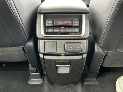 Used 2019 Subaru Ascent Limited image 20
