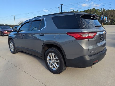 Used 2021 Chevrolet Traverse LT w/ LPO, Floor Liner Package image 5