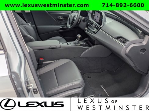 Certified 2025 Lexus ES 350 image 5