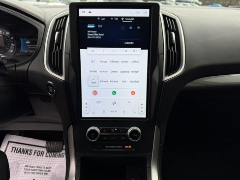 Used 2023 Ford Edge SEL image 20