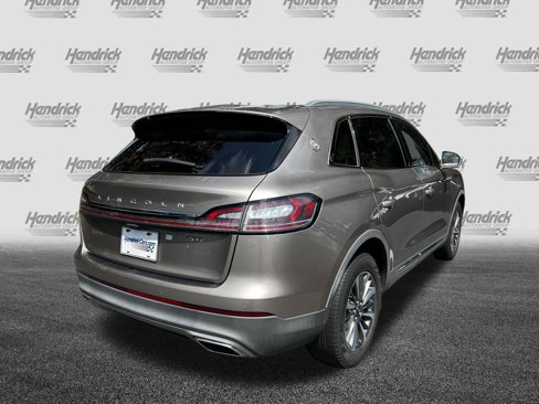 Used 2020 Lincoln Nautilus FWD w/ Equipment Group 101A image 9