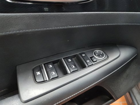 Used 2023 Kia Forte GT-Line w/ GT-Line Premium Package image 11
