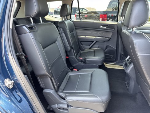 Used 2021 Volkswagen Atlas SE w/ Panoramic Sunroof Package image 36