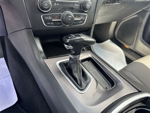 Used 2022 Dodge Charger SXT image 19
