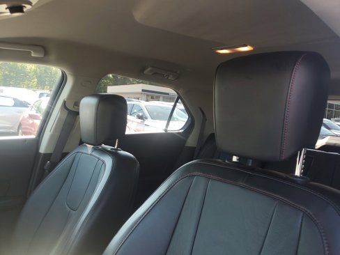 Used 2017 Chevrolet Equinox Premier w/ Enhanced Convenience Package image 16