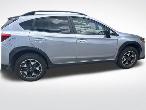 Used 2020 Subaru Crosstrek 2.0i image 6