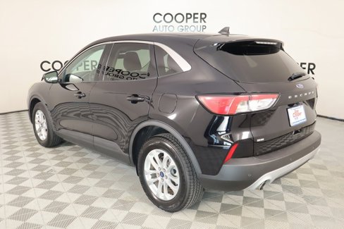 Used 2021 Ford Escape SE image 21