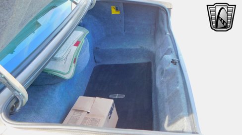 Used 1996 Lincoln Town Car Signature image 21