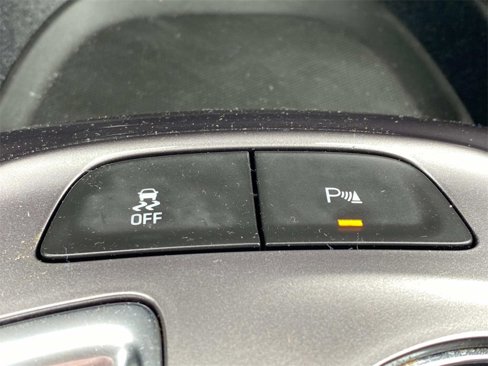 Used 2023 Chevrolet Malibu LT w/ Driver Confidence Package image 28