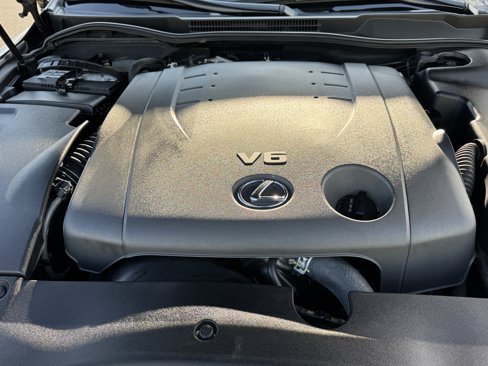 Used 2012 Lexus IS 250 image 32