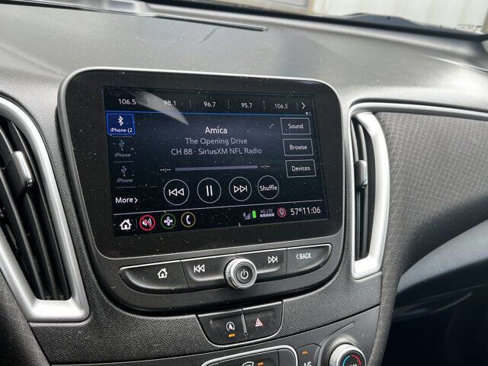 Used 2020 Chevrolet Malibu LS image 15