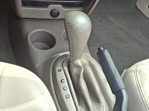 Used 2006 Chrysler Sebring Limited w/ Electronics Convenience Group image 15