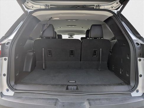 Used 2020 Chevrolet Traverse LT image 7